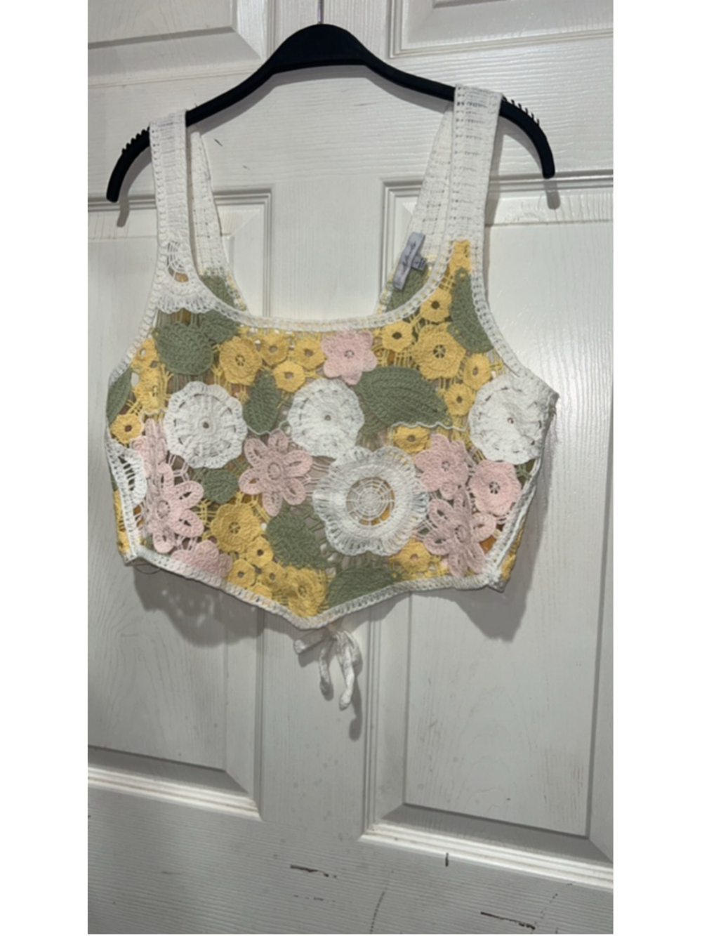 Women's Bleu La La Crochet Floral Crop Top L Yellow Green